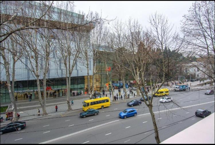 Rustaveli Apartment City Centre Тбілісі Екстер'єр фото