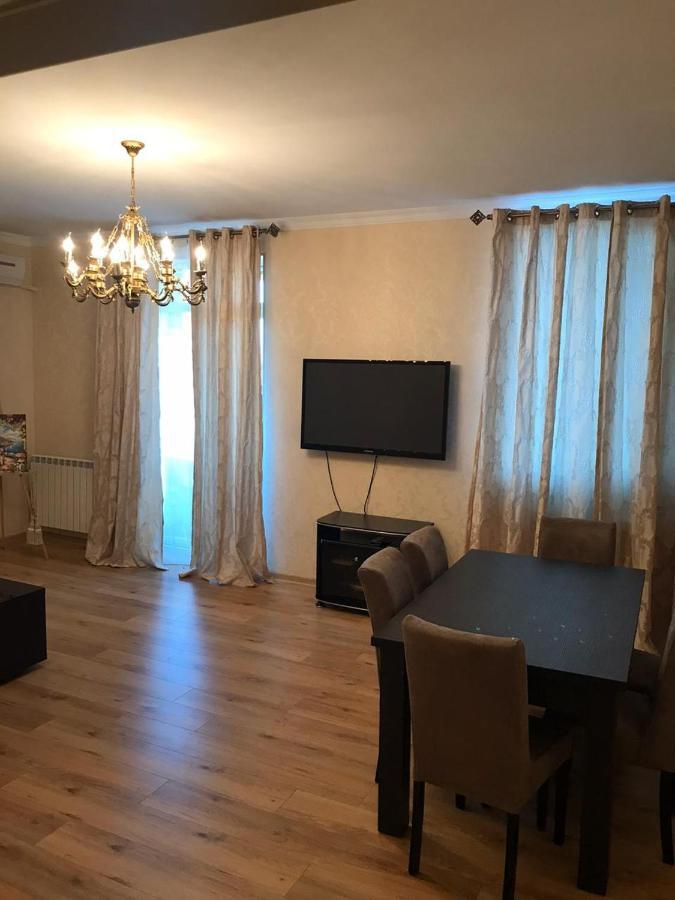 Rustaveli Apartment City Centre Тбілісі Екстер'єр фото
