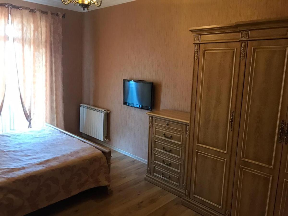 Rustaveli Apartment City Centre Тбілісі Екстер'єр фото